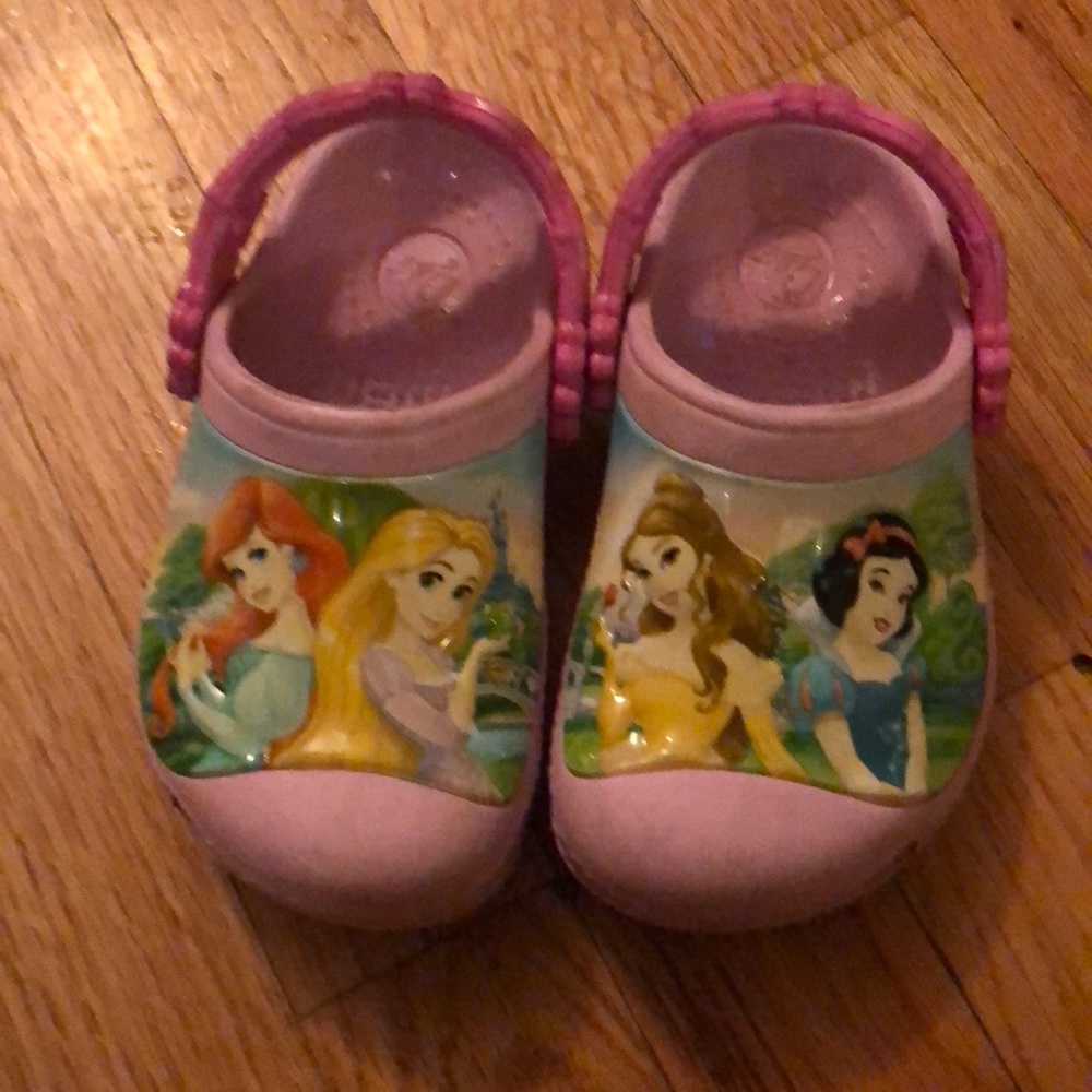 Crocs - Disney Princess- Kid Size 8-9